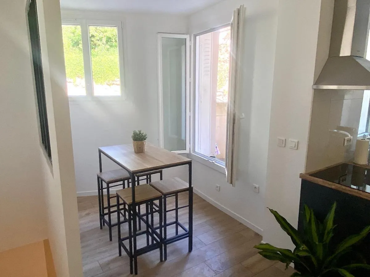 Home Sweet Home Batignolles Paris